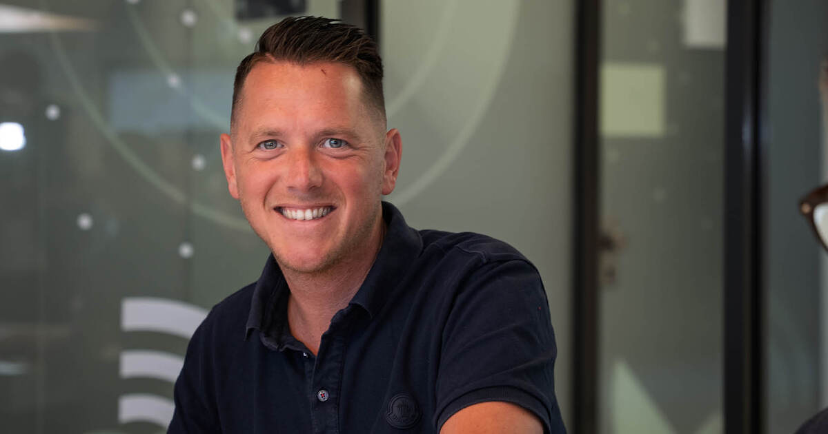 normal_sharing_dasat7499t9d-1